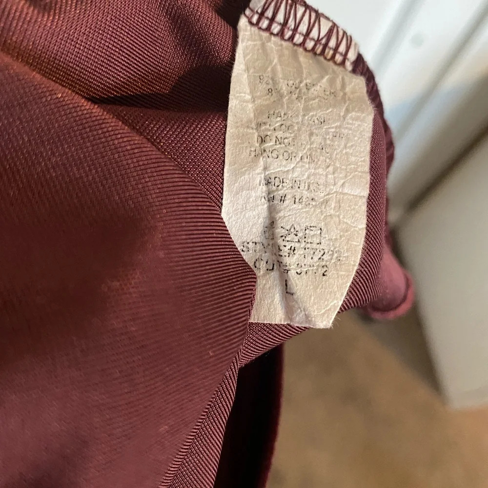 Olive Tree Velvet Burgundy Vneck Lace Camisole - Picture 4 of 4